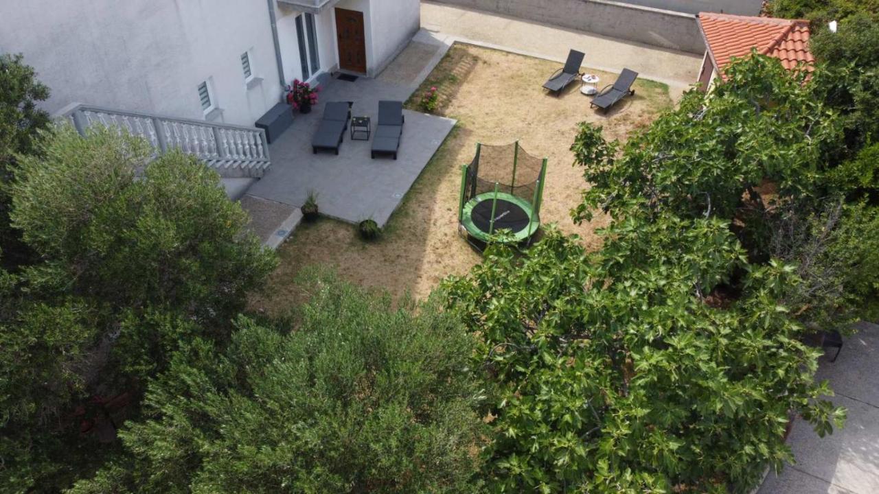 Tj Apartment Krk Town Esterno foto