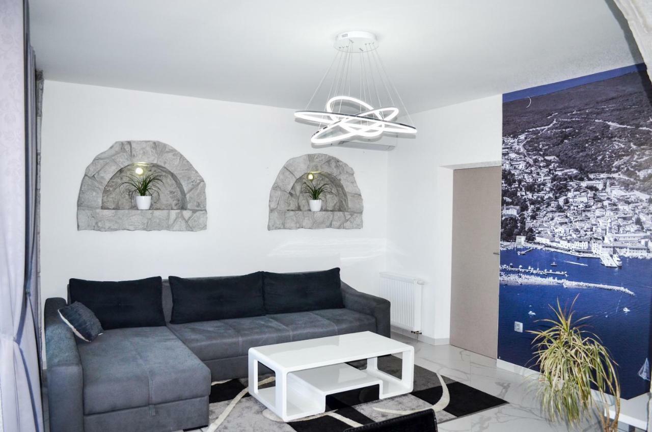 Tj Apartment Krk Town Esterno foto